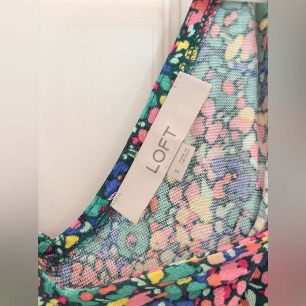 LOFT Multi Colored Sleeveless V-Neck Maxi Dress - Picture 4 of 4